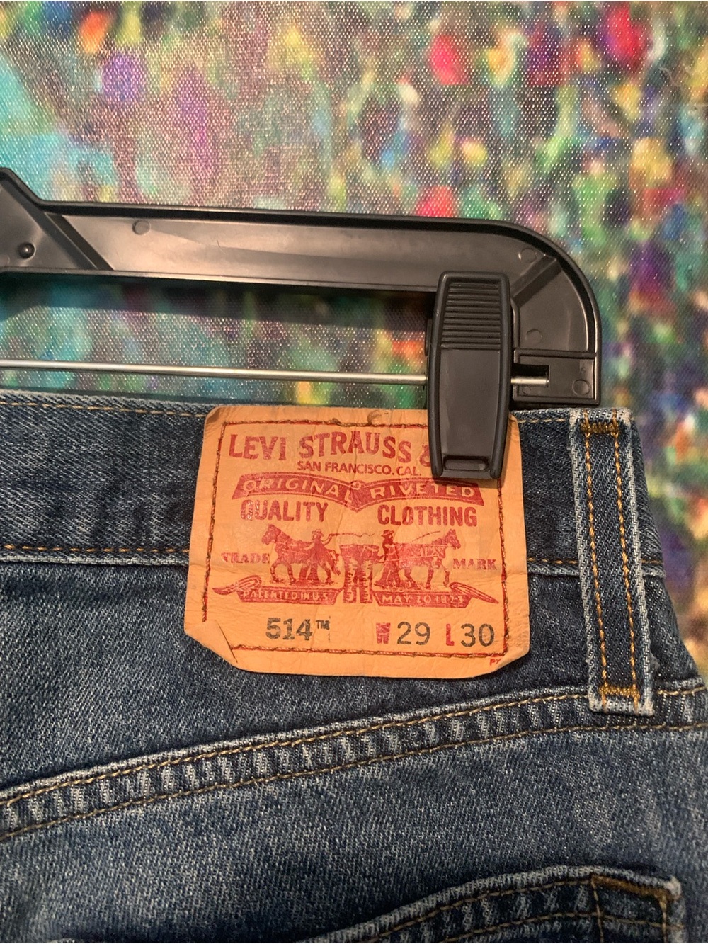 2 Levi's 514 Men's Light & Med Blue Denim slim straight Jeans W29 L30 - Picture 2 of 7